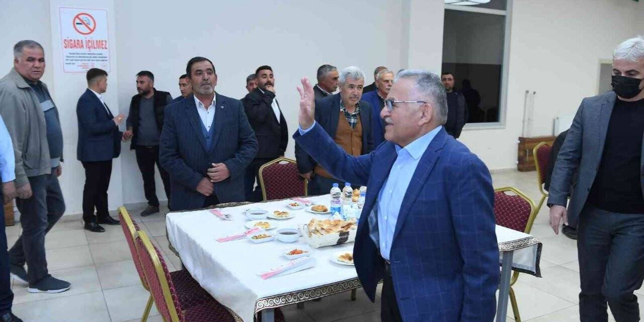 Başkan Büyükkılıç Yeşilhisarlılarla iftar yaptı