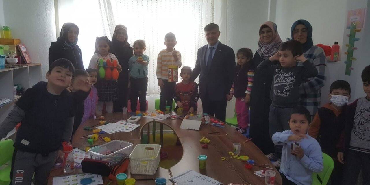 Köyceğiz’de Kur’an kursu minikleri sevindirildi