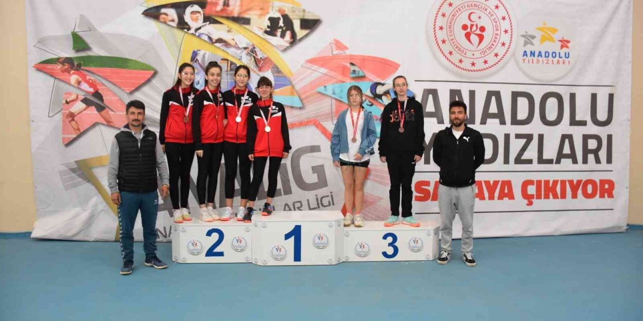 Anadolu Yıldızlar Ligi Tenis Grup Müsabakaları sona erdi