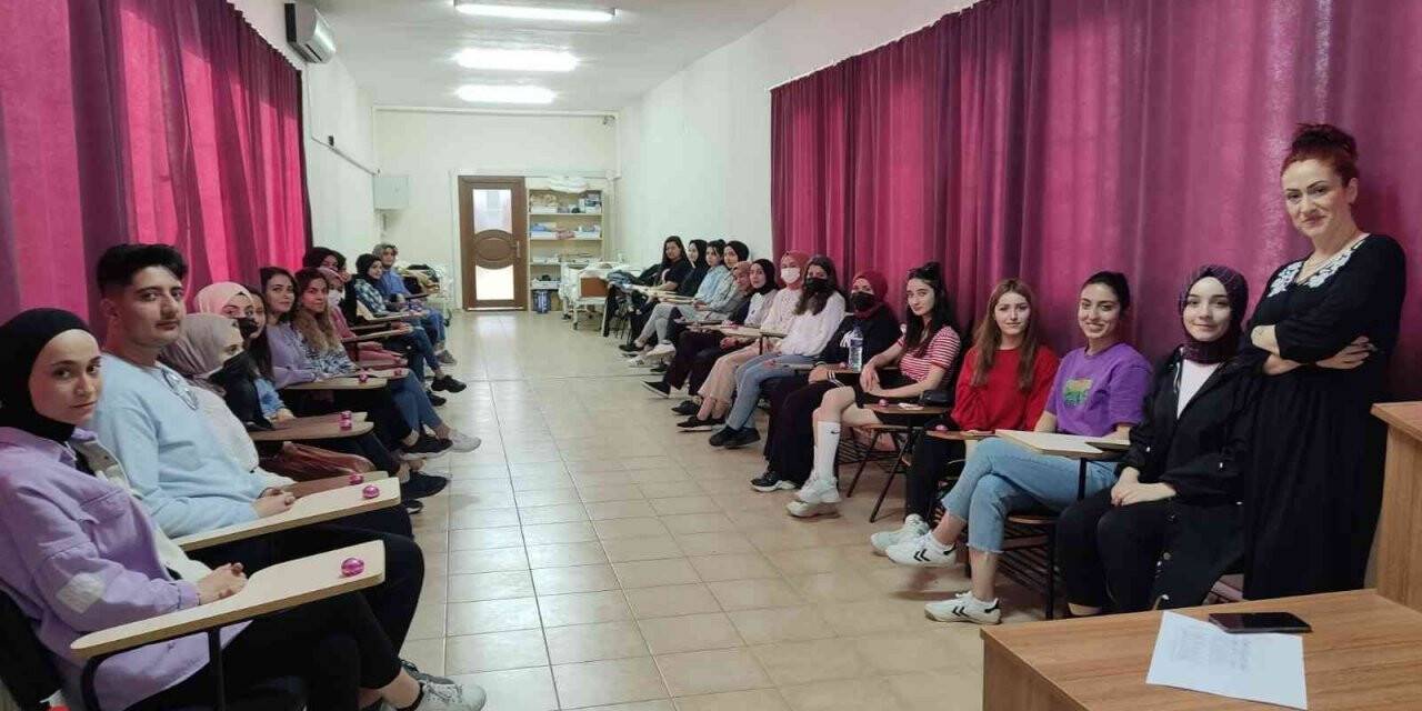 NEVÜ’de "Öğrencilere Yönelik" etkinlikler devam ediyor