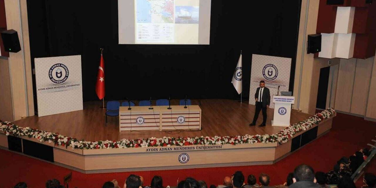 Aydın’da ’Antik Kentler Konferansı’ gerçekleşti