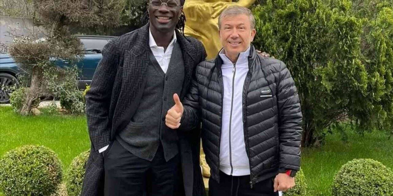 Tanju Çolak’tan, Gomis’e tavsiye: "Gol yollarına daha yakın oynamalısın"