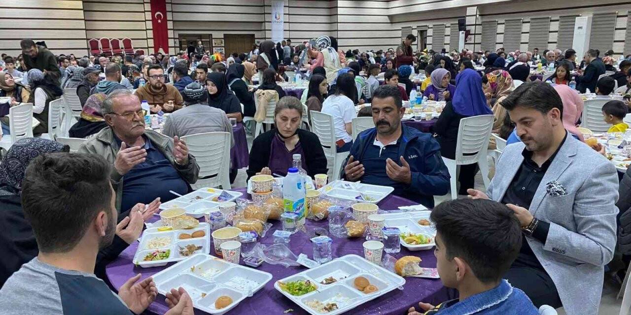 Ramazan etkinlikleri Eşref Ziya Terzi ve Halil Necipoğlu konseri ile devam etti