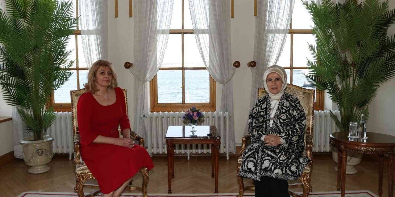 Emine Erdoğan, Bulgaristan Cumhurbaşkanı Rumen Radev’in eşi ile bir araya geldi