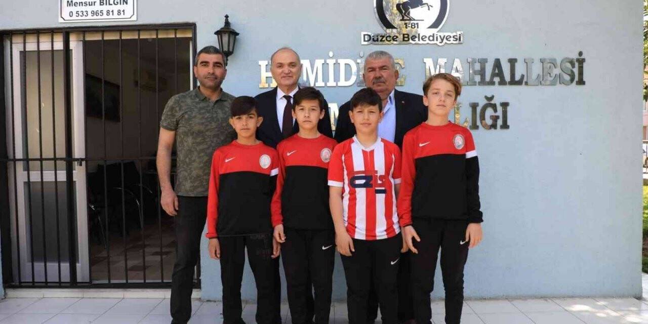 Başkan Özlü’den, amatör spor kulüplerine destek