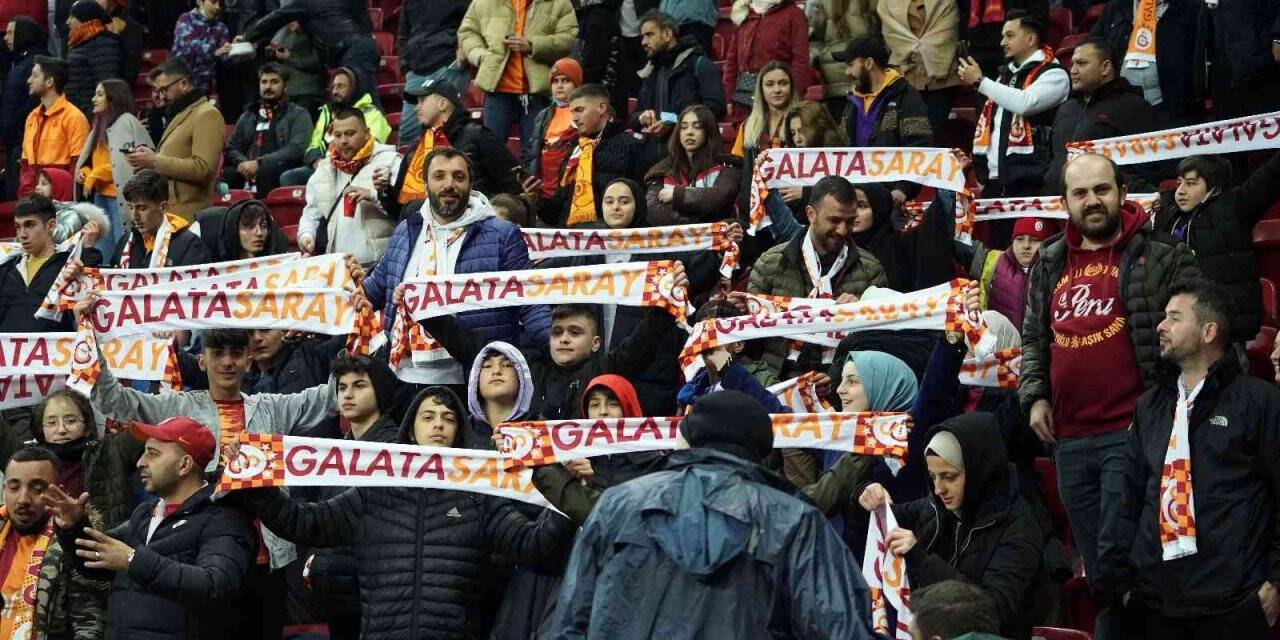 Galatasaray - Yeni Malatyaspor maçını 18 bin 451 taraftar izledi