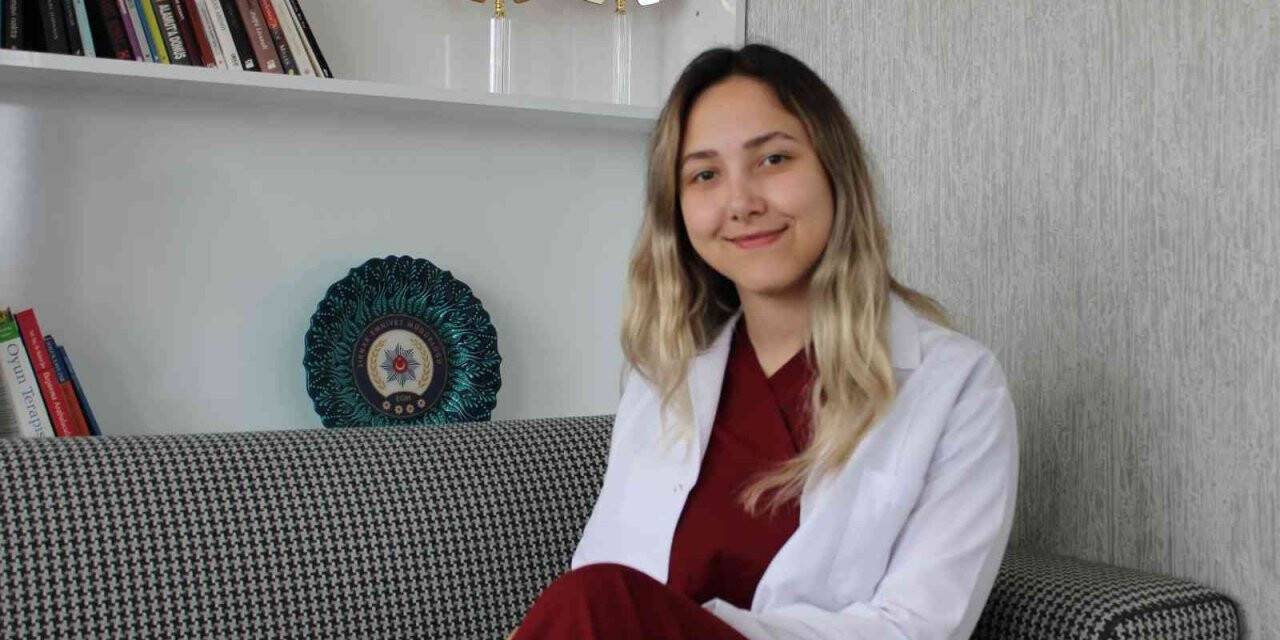 Oyuncaklar terapi için birer metafor