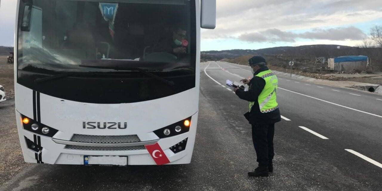İşçi ve personel taşıyan servislere özel denetim gerçekleştirildi