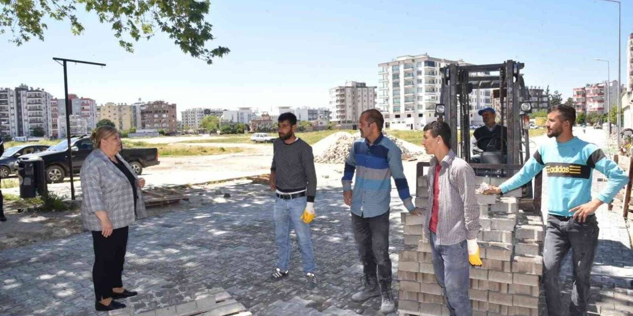 Başkan Erdem: "Ceyhan’ın yol sorunu kalmayacak"