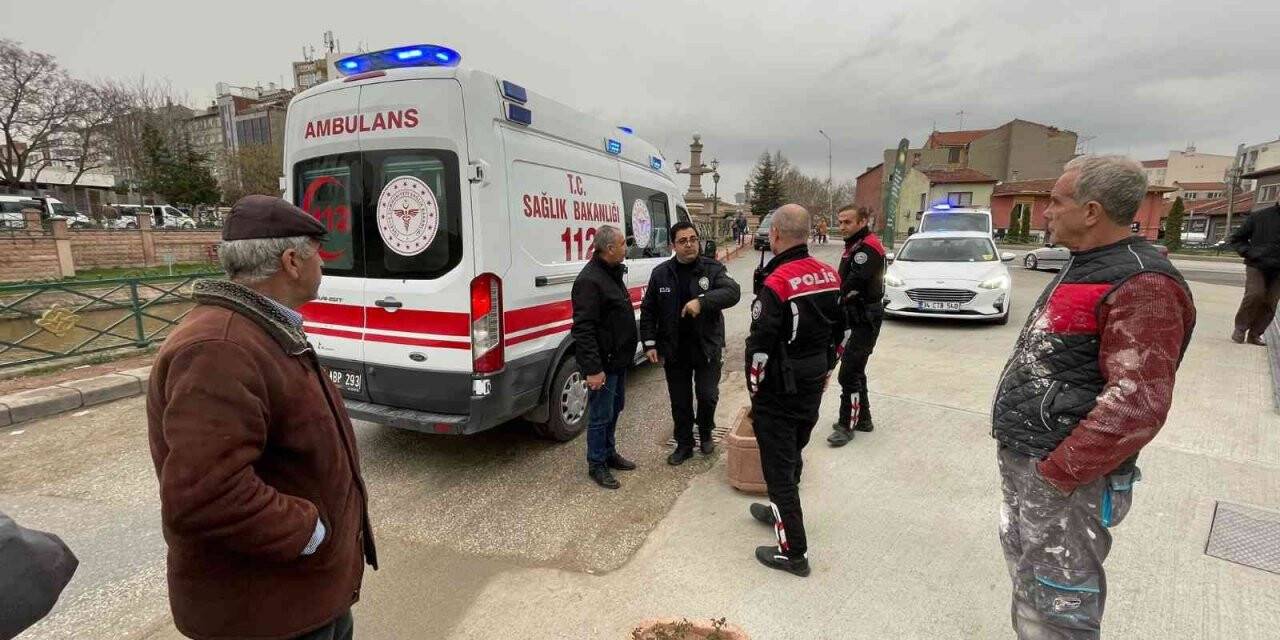 Porsuk Çayı’na düşen kadını vatandaşlar kurtardı