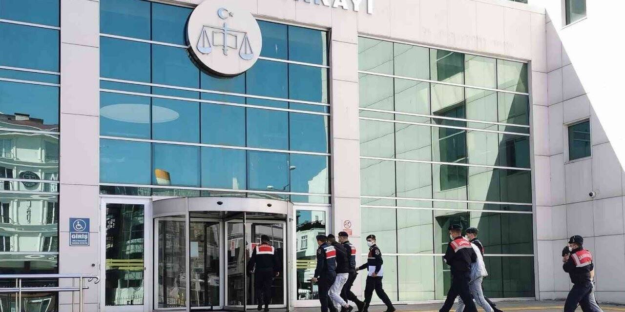 İş yerinden hırsızlık zanlısı 3 kişi yakalandı