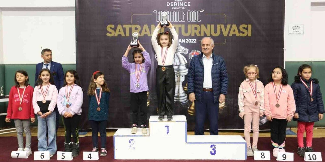 Derince’de satranç şöleni