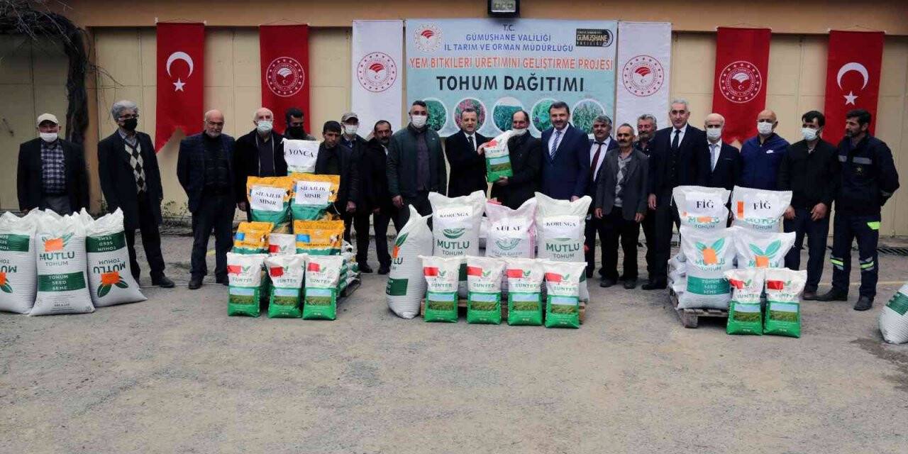 Gümüşhane’de üreticilere 46 ton yem bitkisi tohumu dağıtıldı