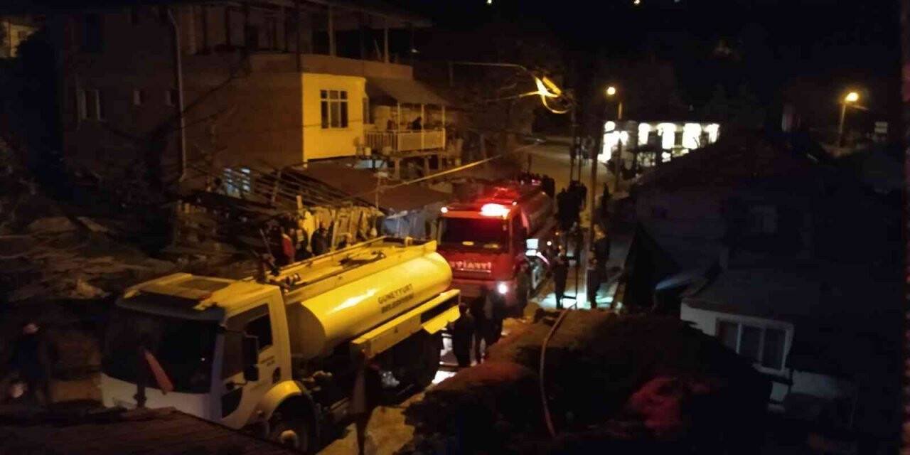 Karaman’da ev yangını