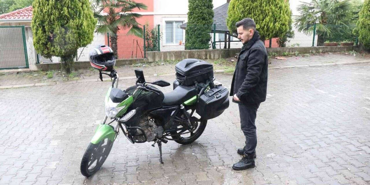 ‘Park edeceğim’ bahanesiyle çaldığı motosiklet ile yakalandı