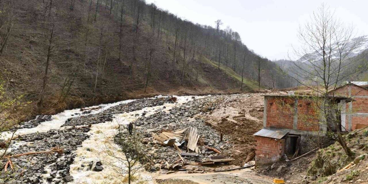 Başkan Zorluoğlu: "Devletimiz tüm gücüyle buradadır"