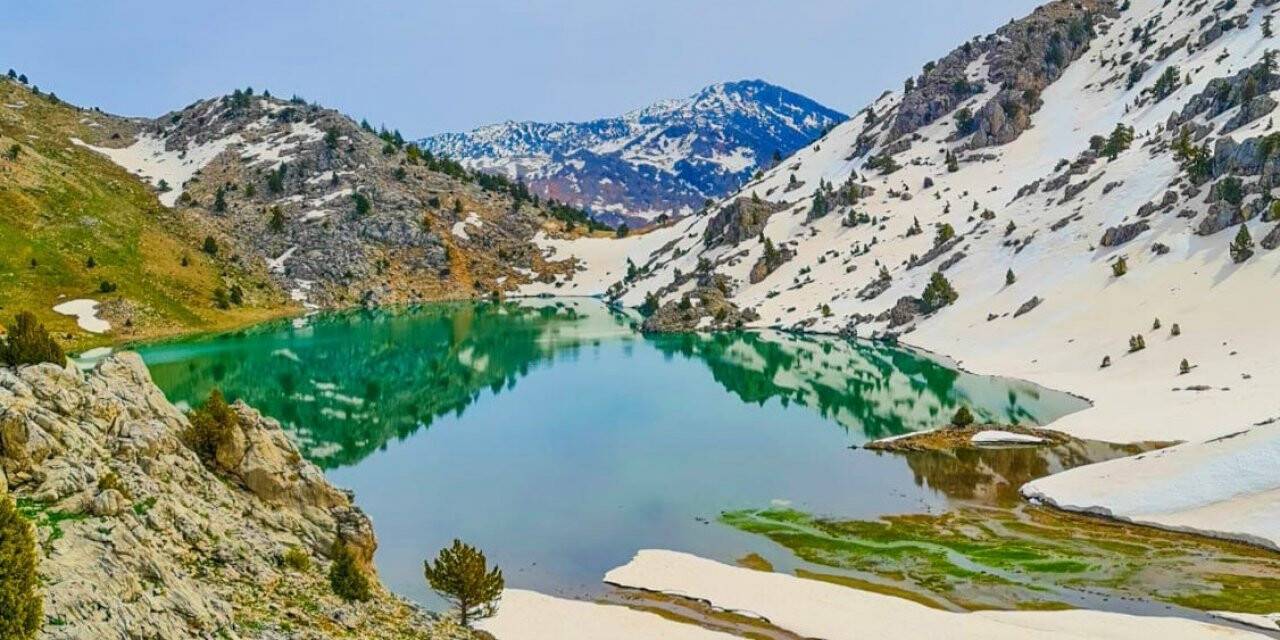 Göksun Karagöl’de kartpostallık görüntüler