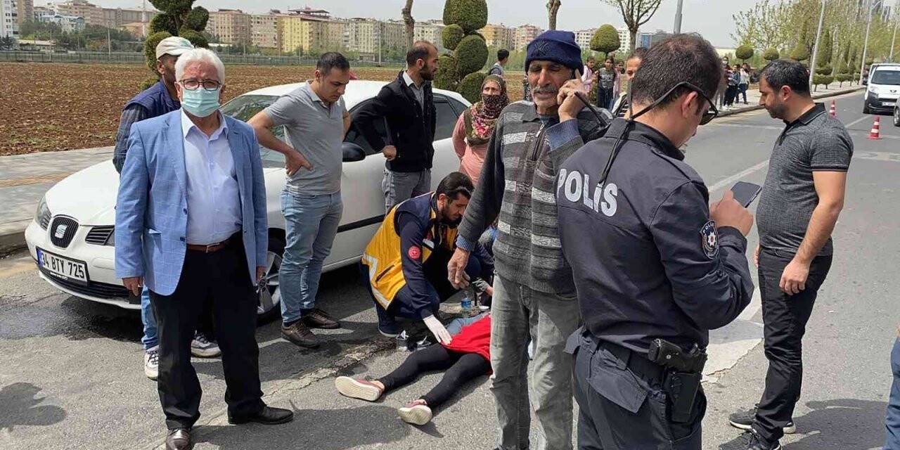 Okul dönüşü karşıya geçmek istedi aracın altında kaldı