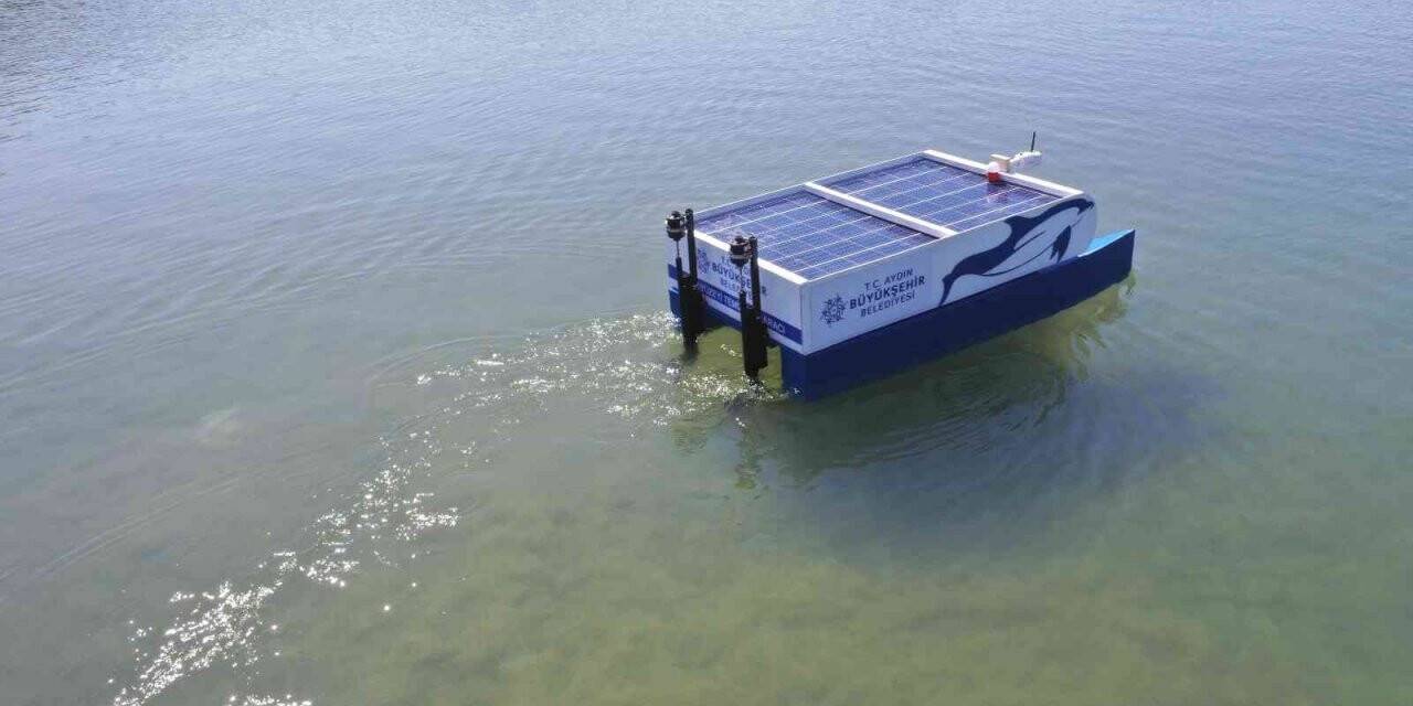 Aydın Büyükşehir Belediyesi elektrikli deniz temizlik aracı üretti