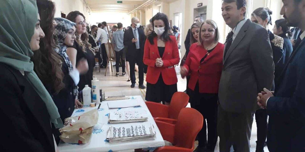 Bileşik Sanatlar ve Kozmetik Kimya Sergisi açıldı