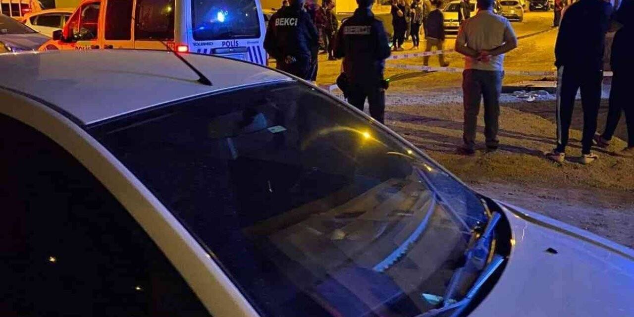 Hatay’da üniversite öğrencileri arasında bıçaklı kavga: 3 yaralı