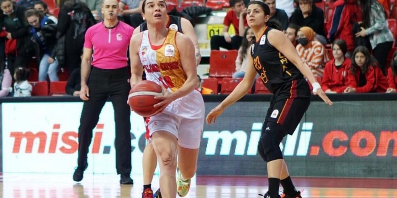 Bellona Kayseri Basketbol ligde kaldı