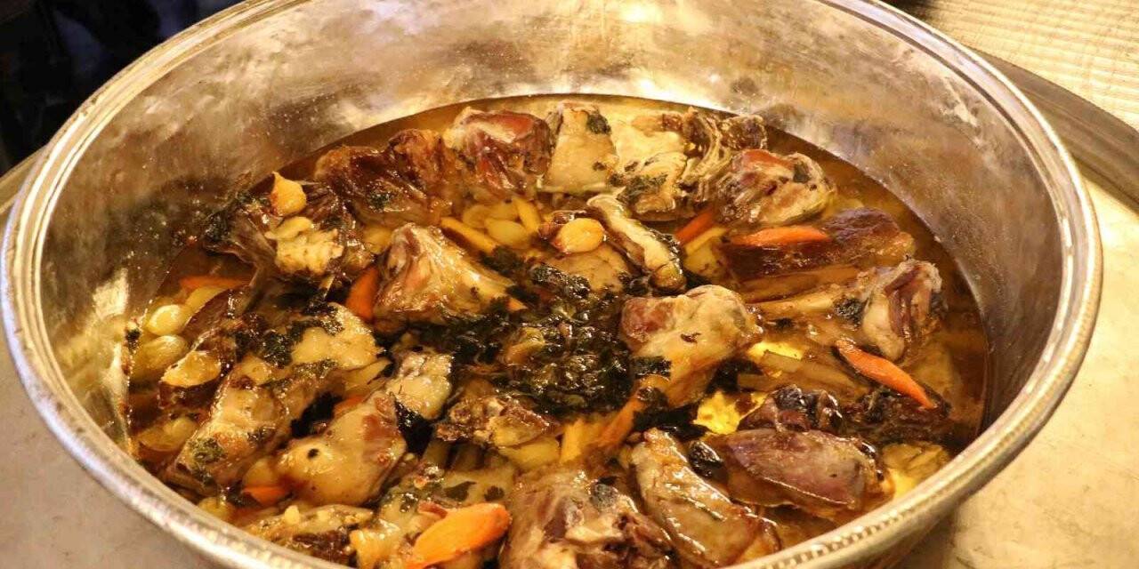 Maraş mutfağının yöresel lezzetleri iftar sofralarında