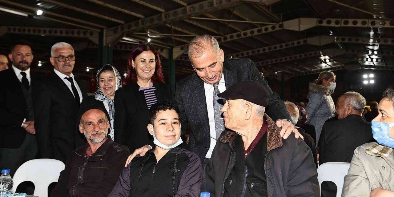 İftar bereketi İlbade Mahallesi’nde yaşandı