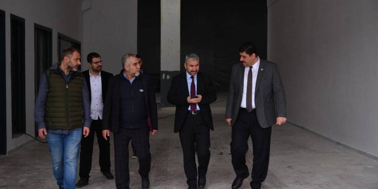 Başkan Oğuz fabrika ziyaretlerini sürdürüyor