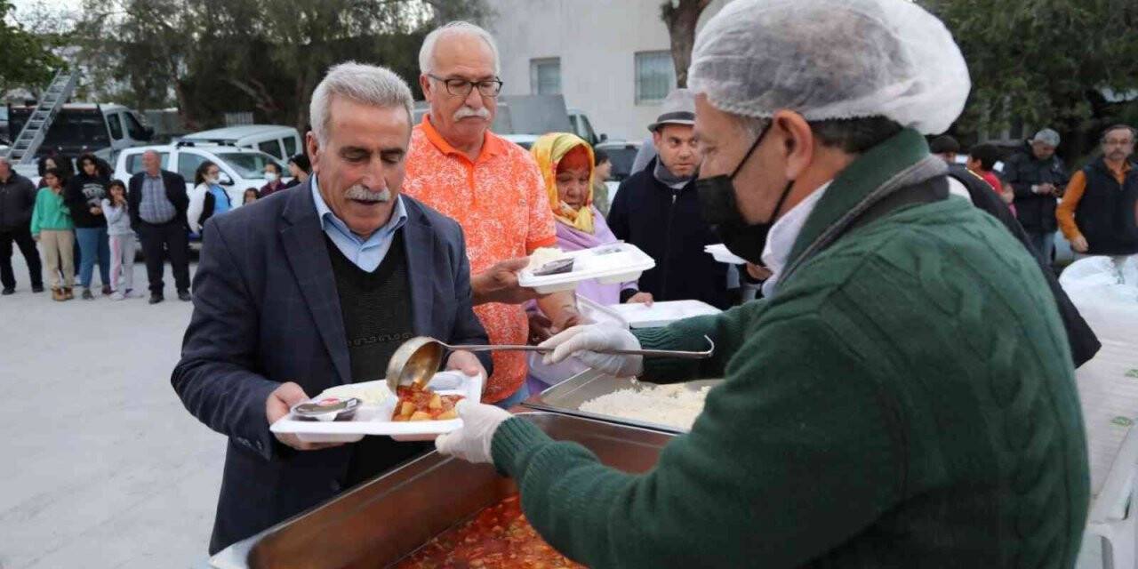 Başkan Aras, iftar programında kardeşlik vurgusu yaptı