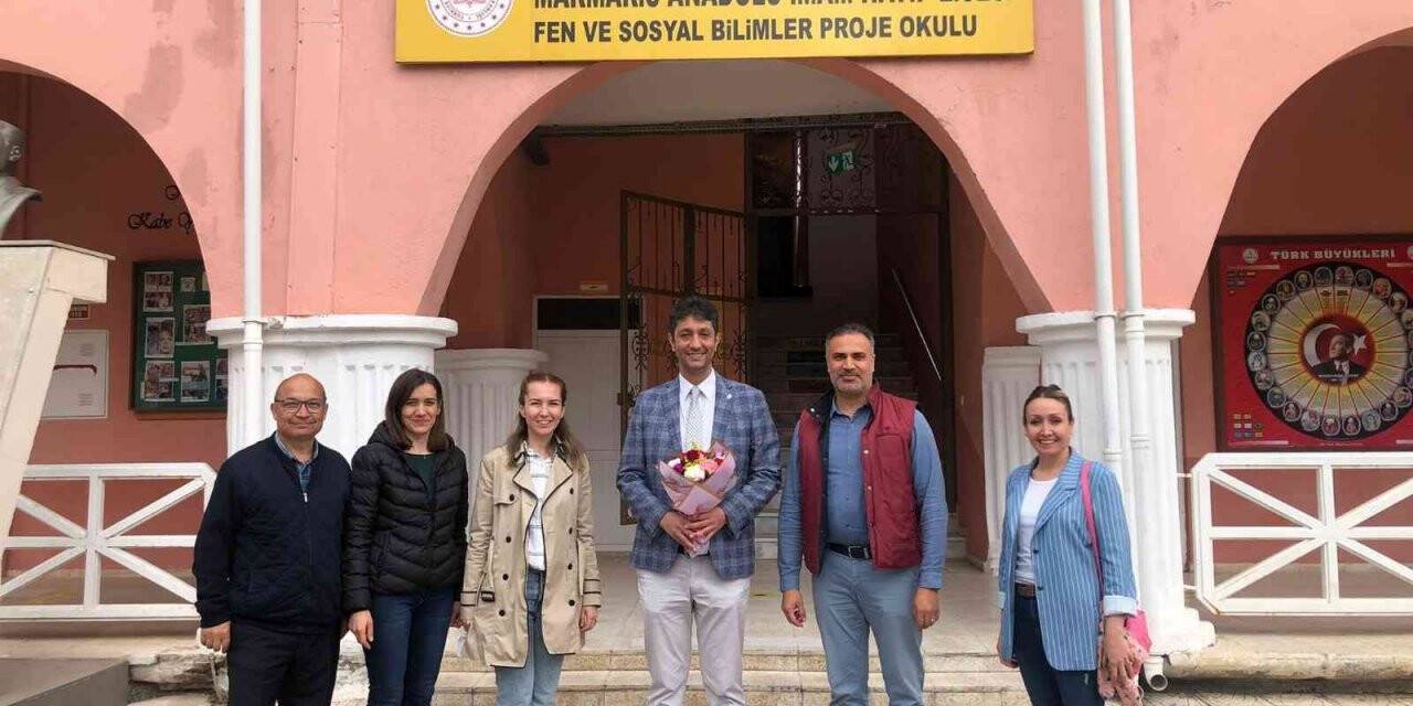 Marmaris Anadolu İmam Hatip Lisesi, deniz kirliliğini önlemek için konferans düzenledi