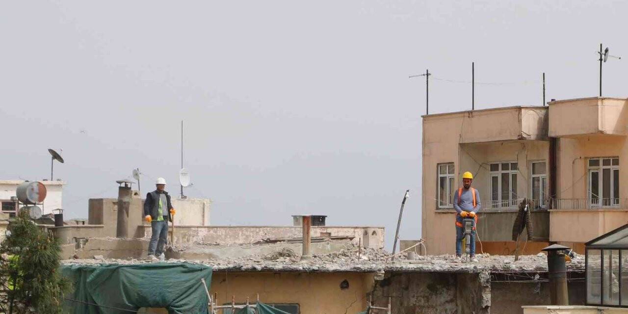 Mardin betonarmeden arınıyor, tarihi yapılar eski ihtişamına kavuşuyor