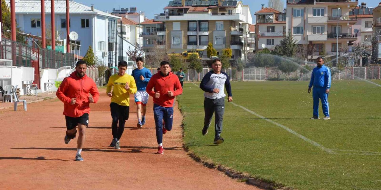 Güreşçiler Kumluca’ya hazırlanıyor