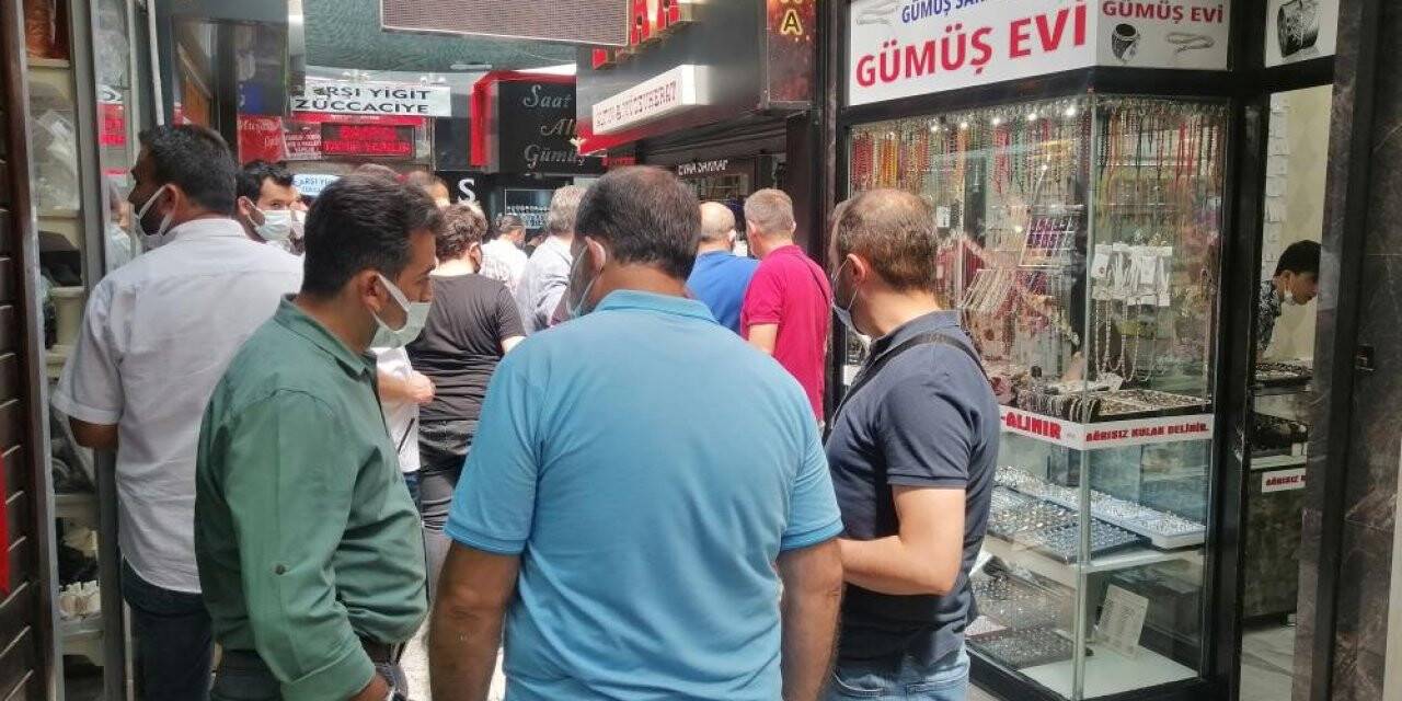 Kar vaadinde bulunup 34 müşterisini dolandıran kuyumcuya 81 yıl hapis cezası