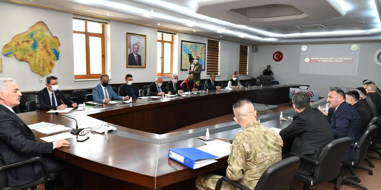 Orman yangınlarıyla mücadele komisyonu toplandı