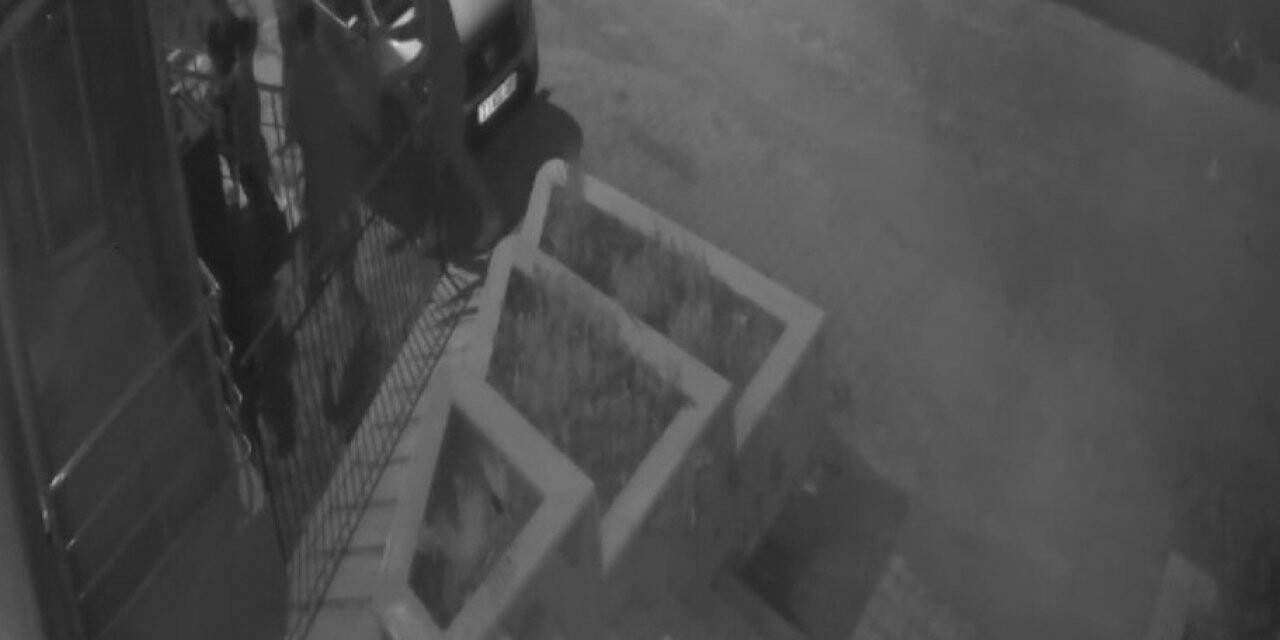 Hatay’da üniversite öğrencileri arasındaki bıçaklı kavga kamerada