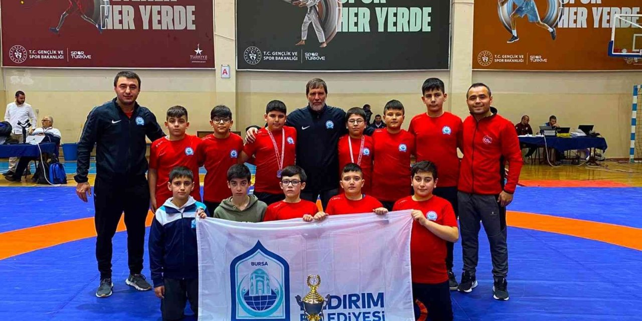 Yıldırım Belediyespor’dan güreşte başarı üstüne başarı