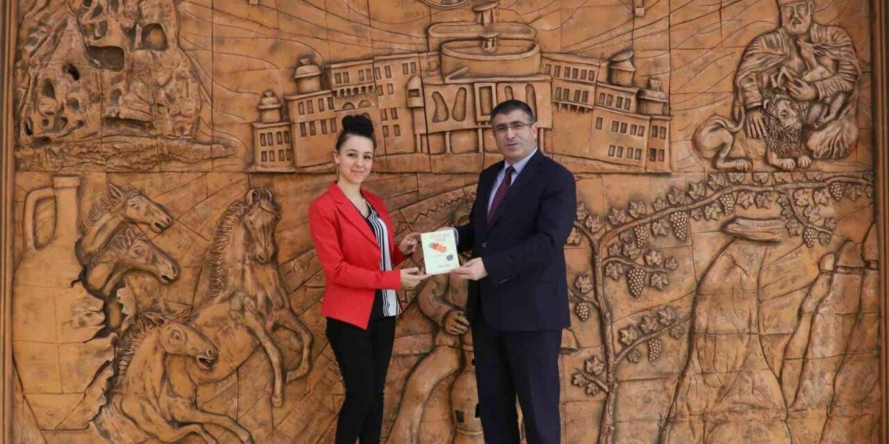 Nevşehir Radyo Mega Genel Yayın Yönetmeni Çallı’dan Rektör Aktekin’e ziyaret