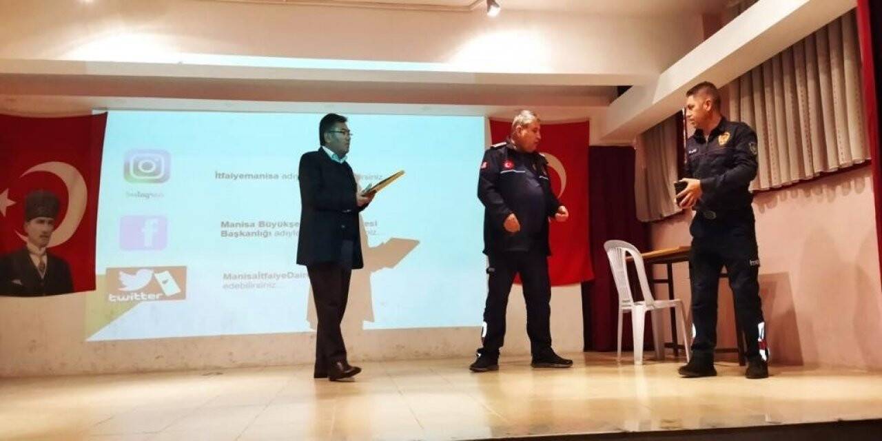 Manisa’da ‘Ateşin Kahramanları’ Alaşehirli öğrencilerle buluştu