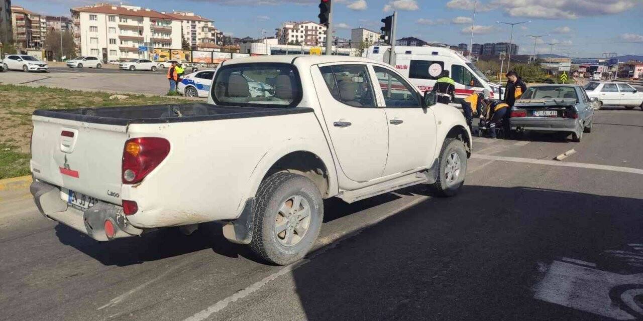 Kırıkkale’de iki otomobil çarpıştı: 1 yaralı