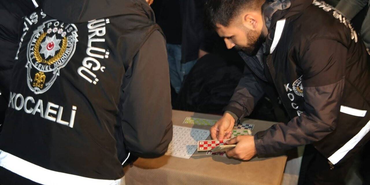 Yapılan denetimlerde aranan 4 şahıs yakalandı