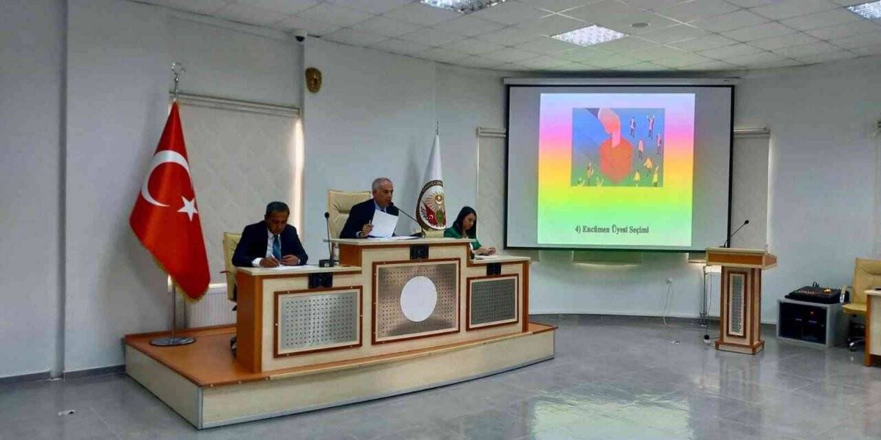 Görüşülen bütün maddeler oy birliği ile kabul edildi