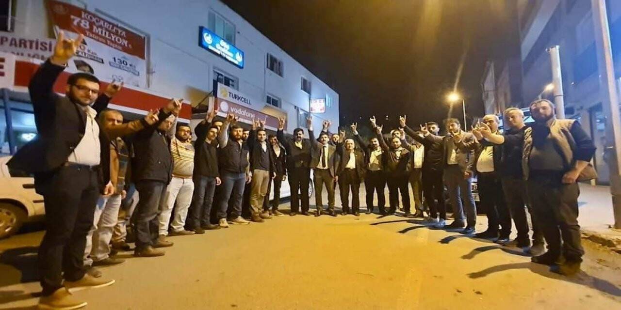 Koçarlı Ülkü Ocakları’nda bayrak değişimi