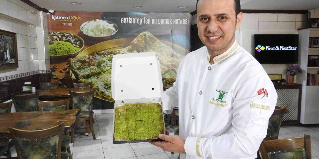 İftar sonralarının vazgeçilmez tatlısı Gaziantep Katmeri