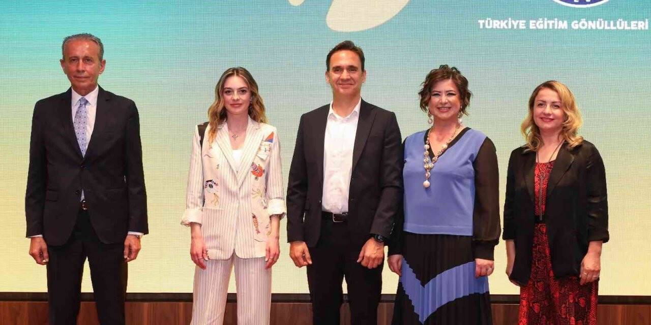 Doğayı ve sürdürülebilirliği konu edinen ‘Karınca Bacak ile Dev Yaprak’ dijital platformlarda