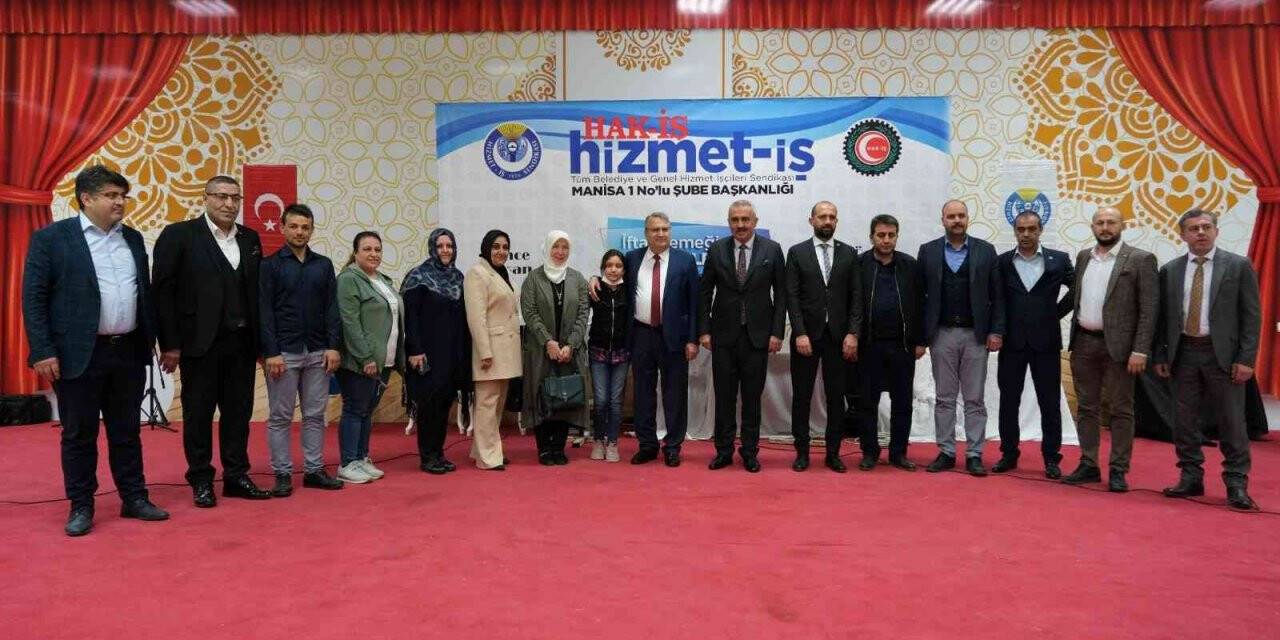 Hizmet-İş Genel Başkan Yardımcısı Özdemir: “Hiçbir işçimizin belediyeden tek kuruş alacağı yok”