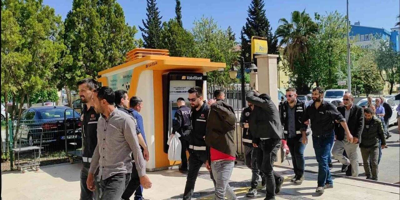 Şanlıurfa’da tütün kaçakçılarına operasyon: 15 gözaltı