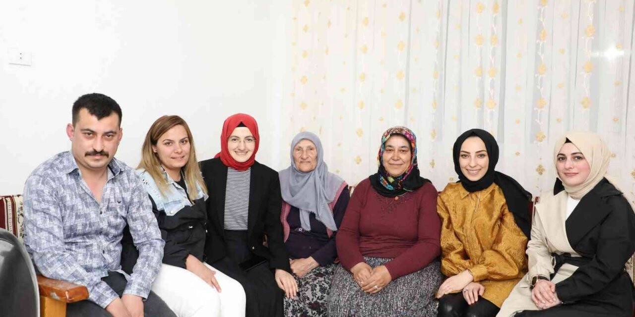 Başkan Hilal Ayık’tan çat kapı ev ziyaretleri
