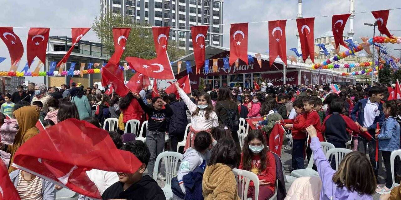 Esenler’den dünya liderlerine barış ekmeği