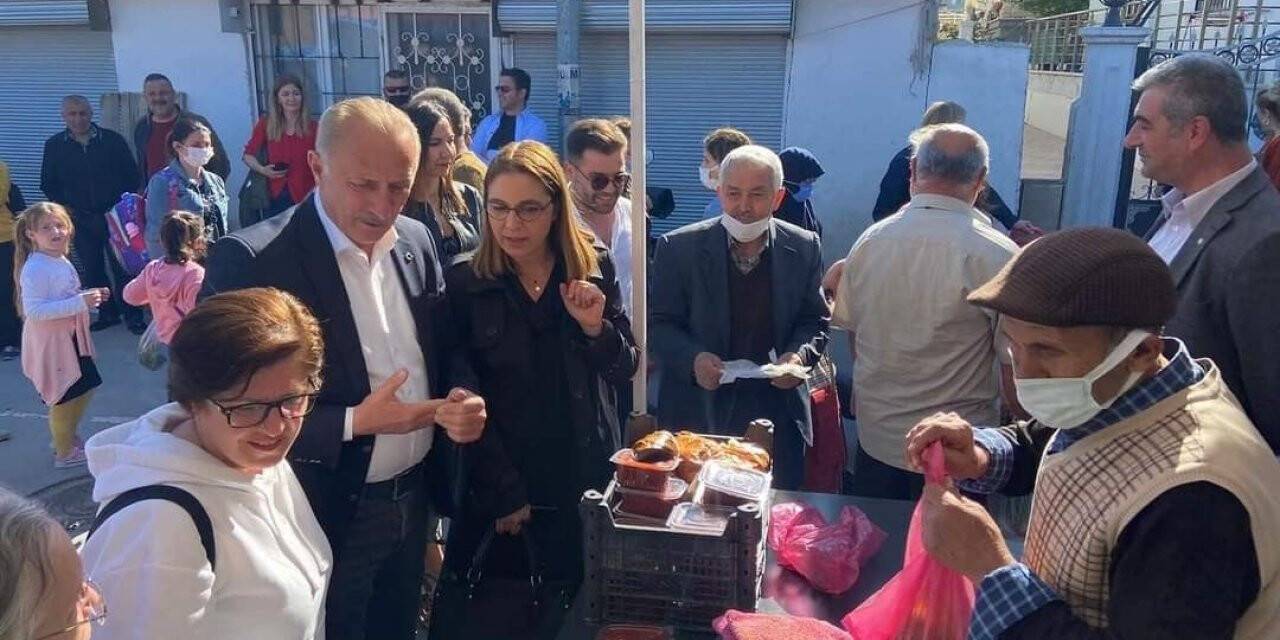 Başkan Atabay, pazarcı esnafının taleplerini dinledi